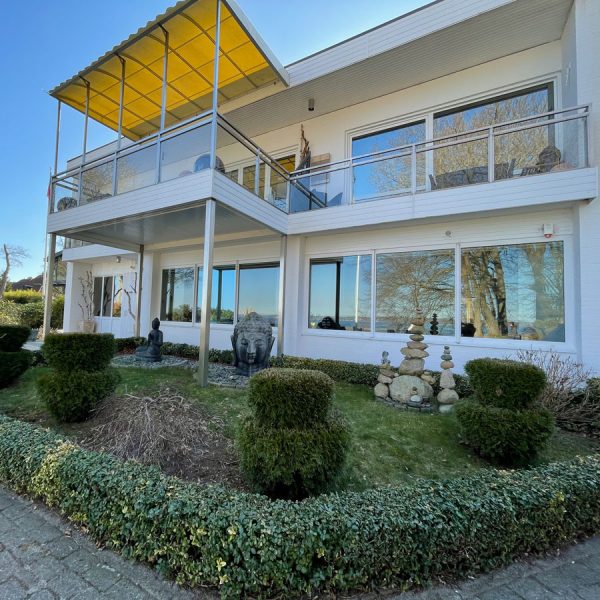 Villa Solitüde, Apartments